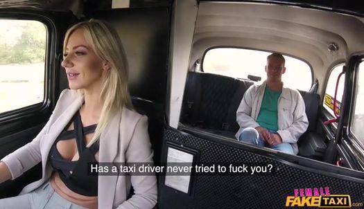 Фейк такси с женщиной водителем